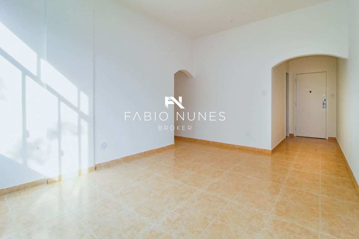 Sala ampla em 2 ambientes. - Apartamento à venda em Rio de Janeiro, Botafogo, com 3 quartos, 91,00m²