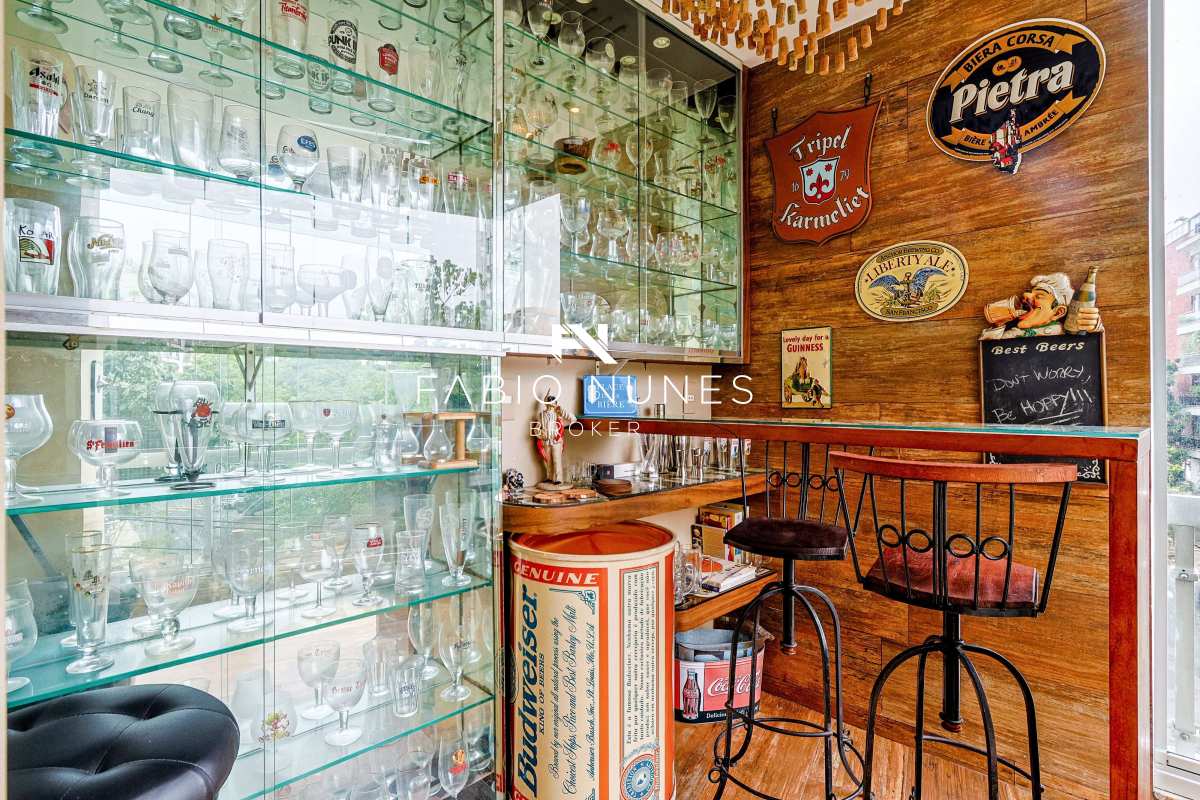 Apartamento à venda com 3 quartos, 150,00m² - Lagoa,Rio de Janeiro