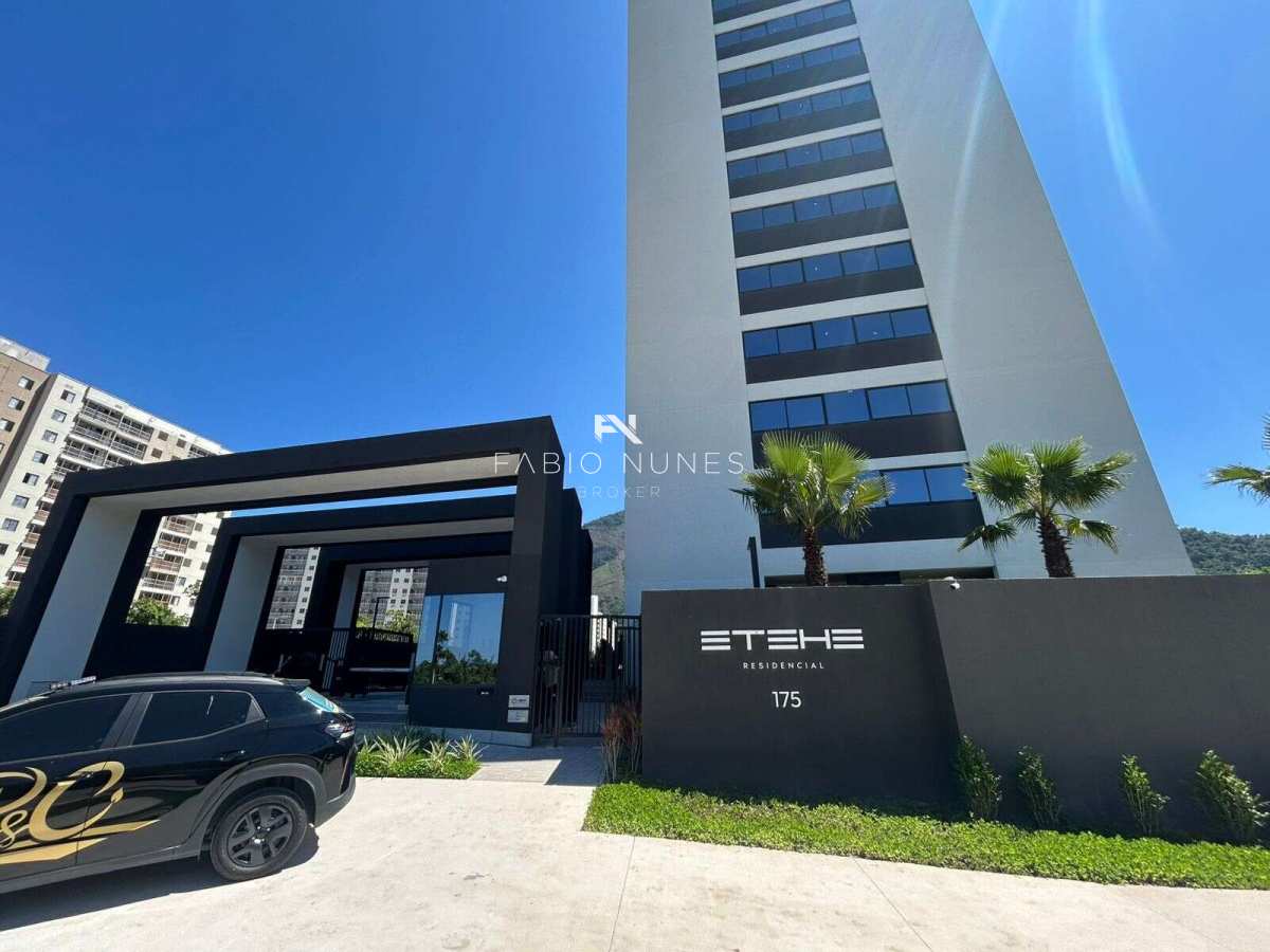 Apartamento à venda com 2 quartos, 55,00m² - Barra Olímpica,