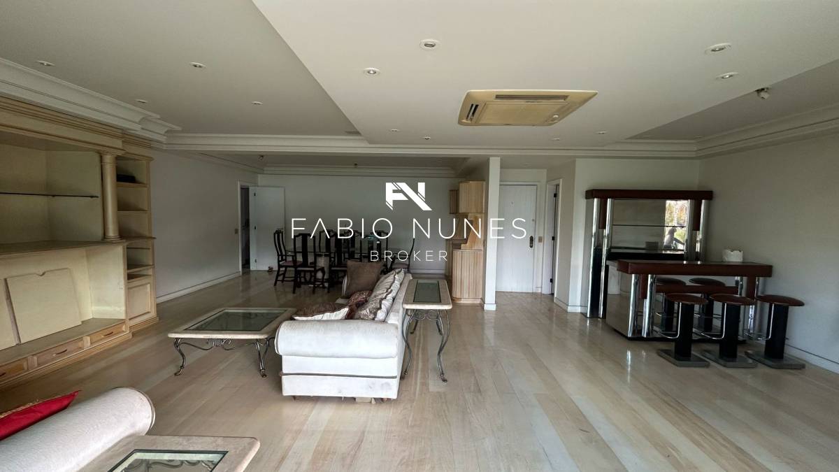 Ampla sala em 3 ambientes com vista Lagoa. - Apartamento de luxo à venda em Rio de Janeiro, Ipanema, com 4 quartos, 225,00m²