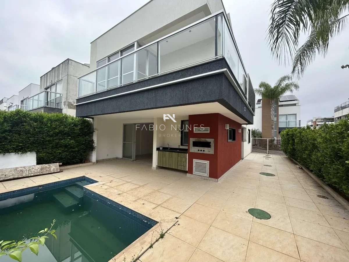 Casa à venda com 4 quartos, 306,22m² - Recreio dos Bandeirantes,Rio de Janeiro