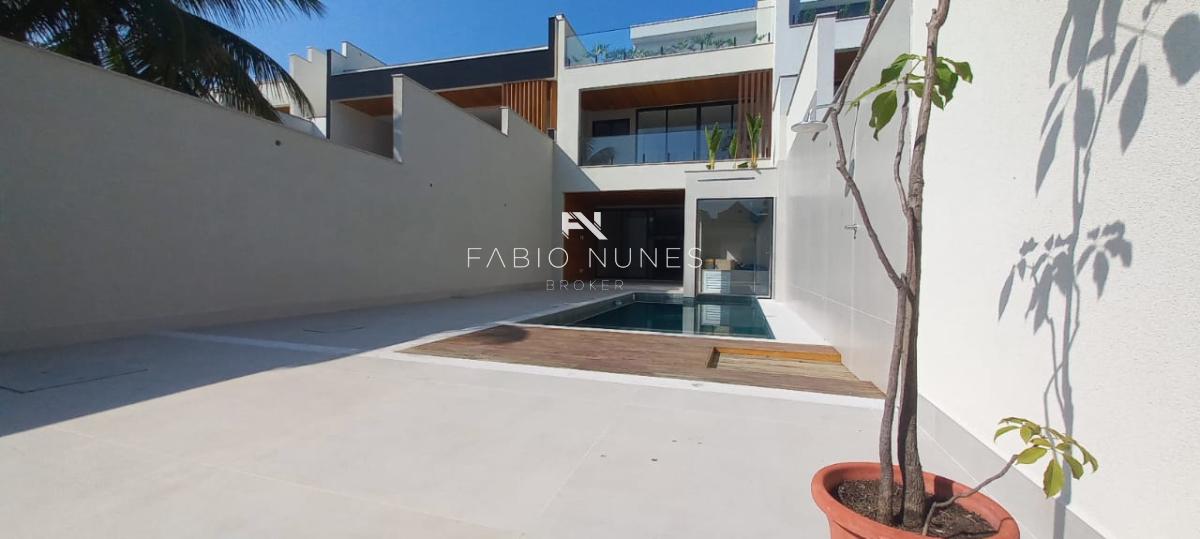 Casa de condomínio à venda com 5 quartos, 330,00m² - Barra da Tijuca,Rio de Janeiro